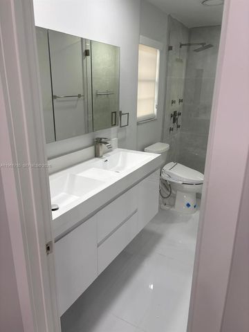 10225 NW 57th Ter 10225, Doral, FL 33178