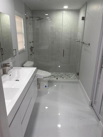 10225 NW 57th Ter 10225, Doral, FL 33178