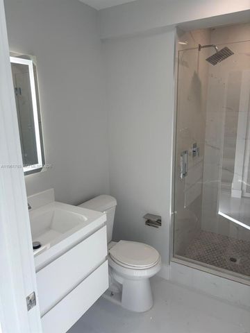 10225 NW 57th Ter 10225, Doral, FL 33178