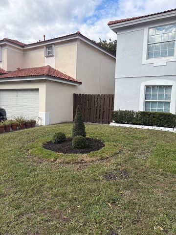 10225 NW 57th Ter 10225, Doral, FL 33178