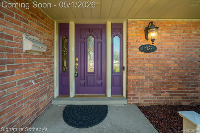 14188 Ramblewood Street, Livonia, MI 48154