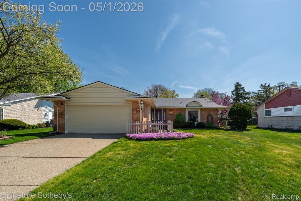 14188 Ramblewood Street, Livonia, MI 48154