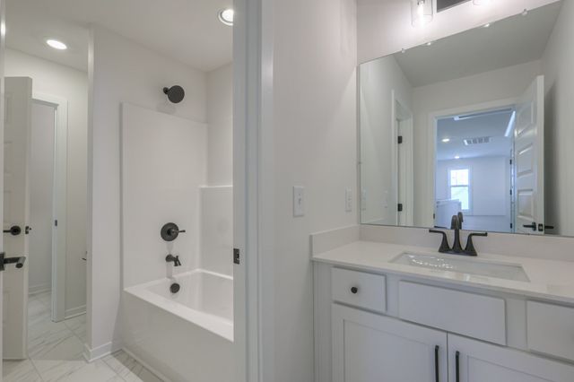 2344 Yuma Lane, White House, TN 37188