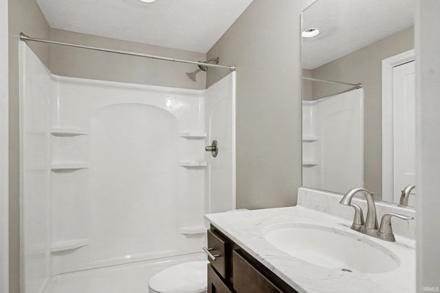 54500 Beech Road, Osceola, IN 46561