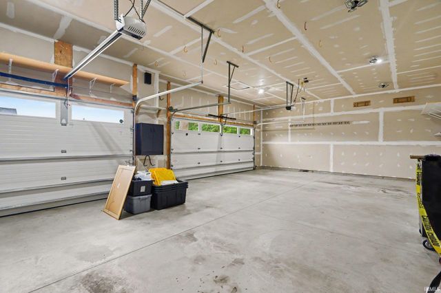54500 Beech Road, Osceola, IN 46561