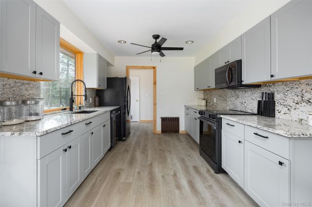 6652 State Route 42, Woodbourne, NY 12788