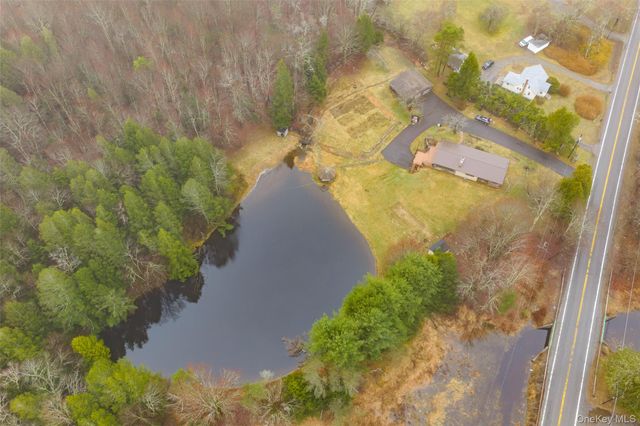 6652 State Route 42, Woodbourne, NY 12788