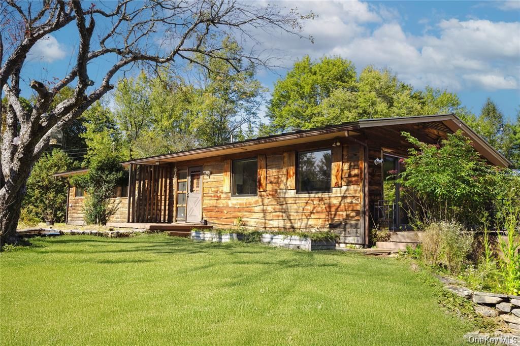 6652 State Route 42, Woodbourne, NY 12788