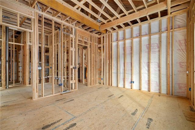 8996 Shady Bend Road, Lenexa, KS 66227