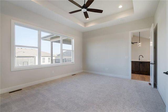 8996 Shady Bend Road, Lenexa, KS 66227