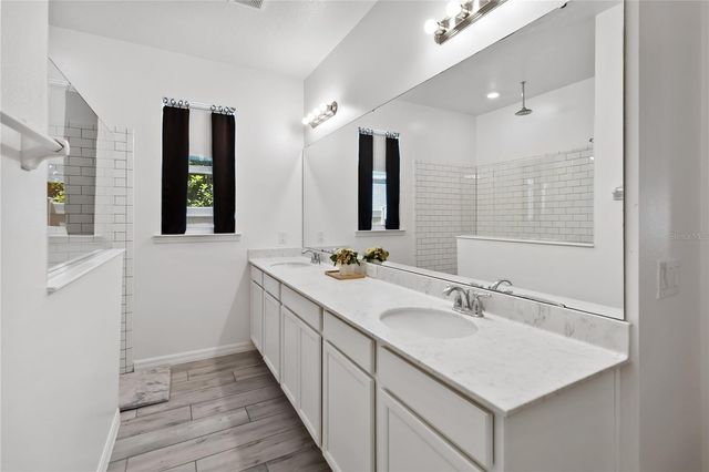 5456 CARRARA COURT, St Cloud, FL 34771
