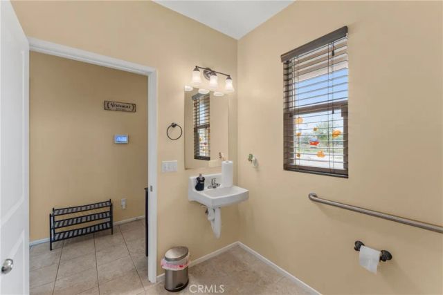 2055 N Colony, San Bernardino, CA 92407
