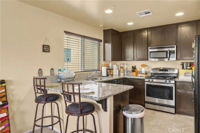 2055 N Colony, San Bernardino, CA 92407