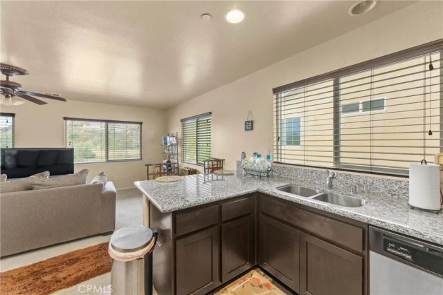 2055 N Colony, San Bernardino, CA 92407