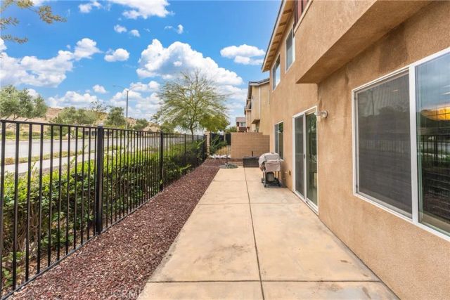 2055 N Colony, San Bernardino, CA 92407