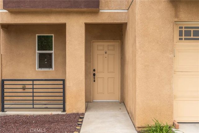 2055 N Colony, San Bernardino, CA 92407