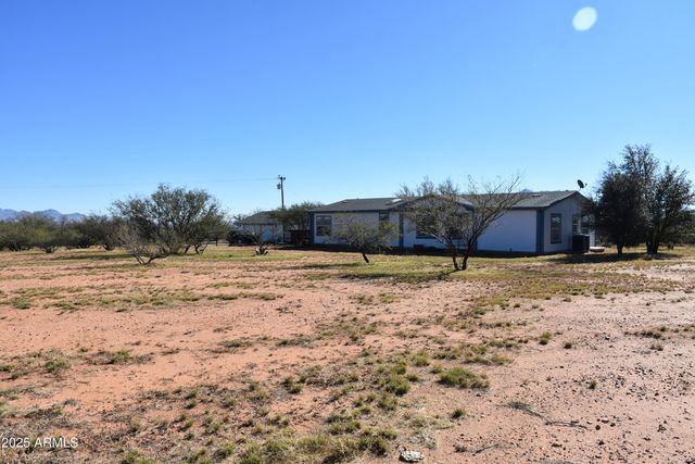8680 E Mustang Trail, Hereford, AZ 85615