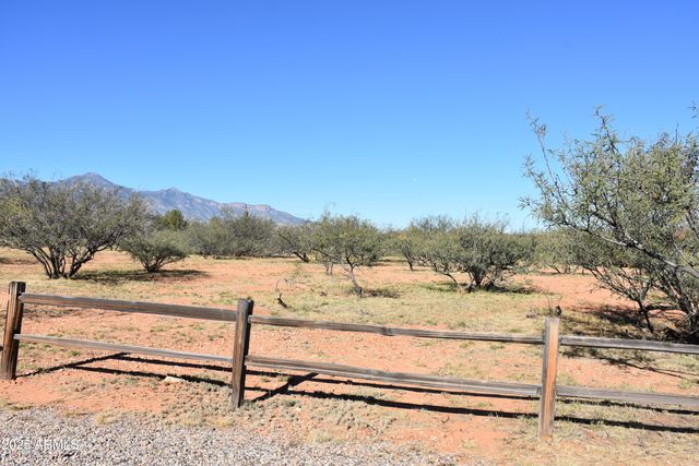 8680 E Mustang Trail, Hereford, AZ 85615