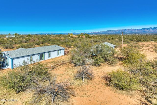 8680 E Mustang Trail, Hereford, AZ 85615