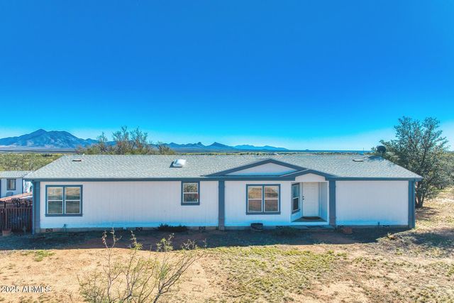 8680 E Mustang Trail, Hereford, AZ 85615