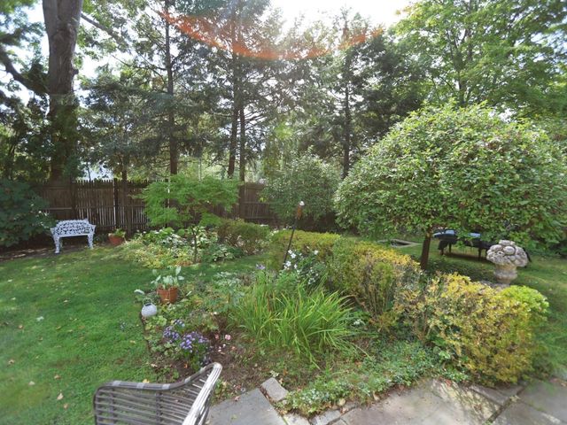 112 Russell St, Worcester, MA 01609