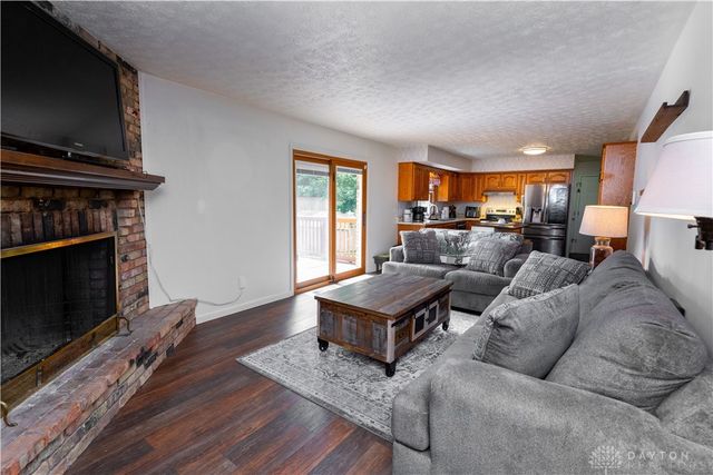 6126 Knollwood Drive, German Twp, OH 45502