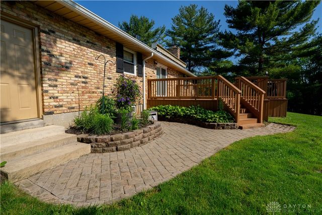 6126 Knollwood Drive, German Twp, OH 45502