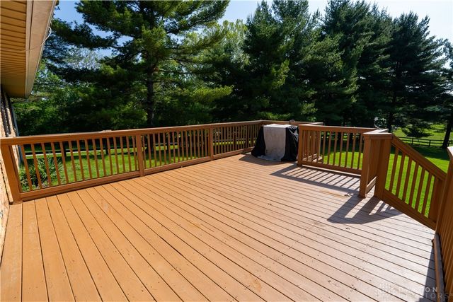 6126 Knollwood Drive, German Twp, OH 45502