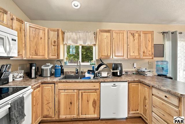 613 S Maher Dr, Pueblo West, CO 81007