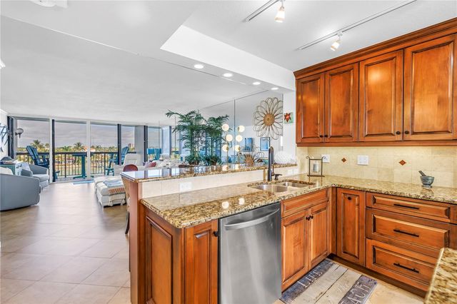 9495 BLIND PASS ROAD 406, St Pete Beach, FL 33706