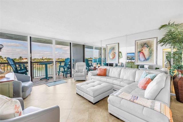 9495 BLIND PASS ROAD 406, St Pete Beach, FL 33706