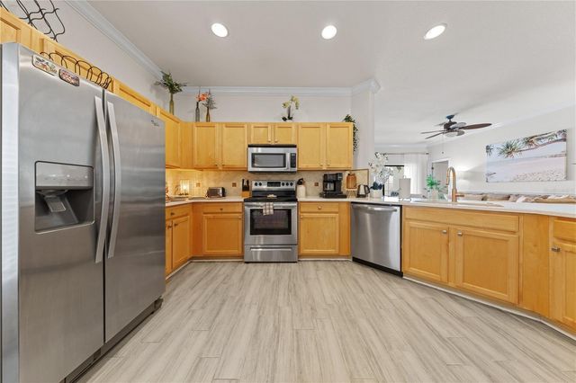 16805 LAZY BREEZE LOOP, Clermont, FL 34714