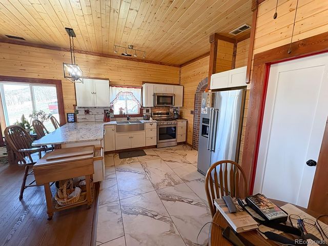 640 County Road 356, Westcliffe, CO 81252