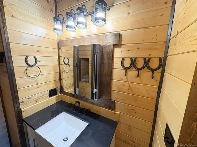 640 County Road 356, Westcliffe, CO 81252