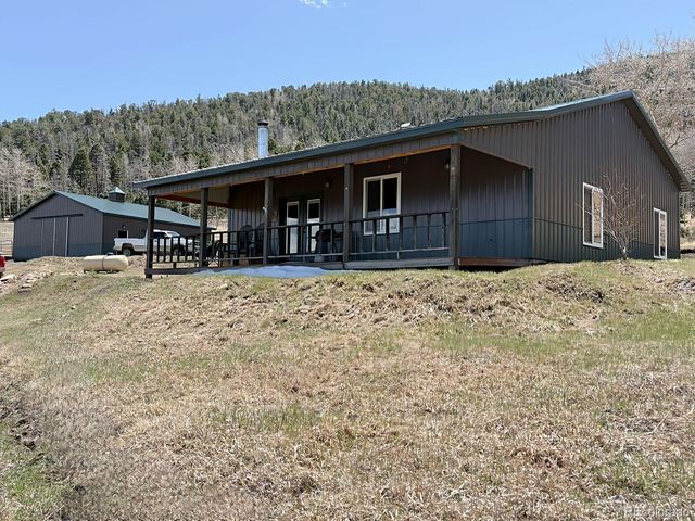 640 County Road 356, Westcliffe, CO 81252