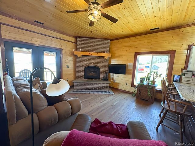 640 County Road 356, Westcliffe, CO 81252