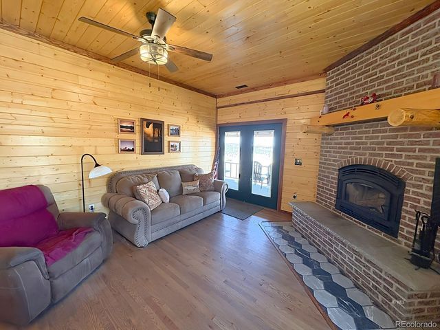 640 County Road 356, Westcliffe, CO 81252