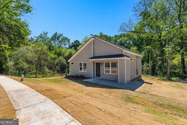 797 Hunnicutt Avenue, Lagrange, GA 30240