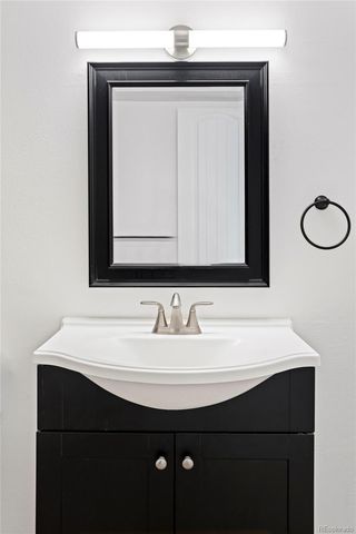 1155 N Ash Street 103, Denver, CO 80220