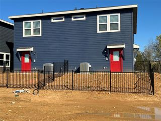 3501 E Renfro Street 407, Burleson, TX 76028