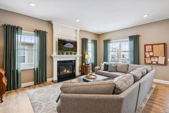 16536 Diamonte Path, Lakeville, MN 55044