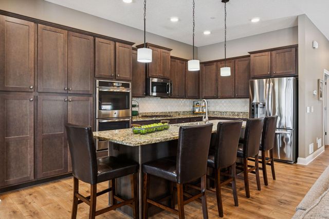 16536 Diamonte Path, Lakeville, MN 55044