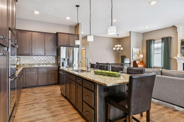 16536 Diamonte Path, Lakeville, MN 55044