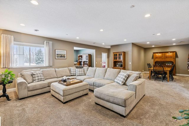 16536 Diamonte Path, Lakeville, MN 55044