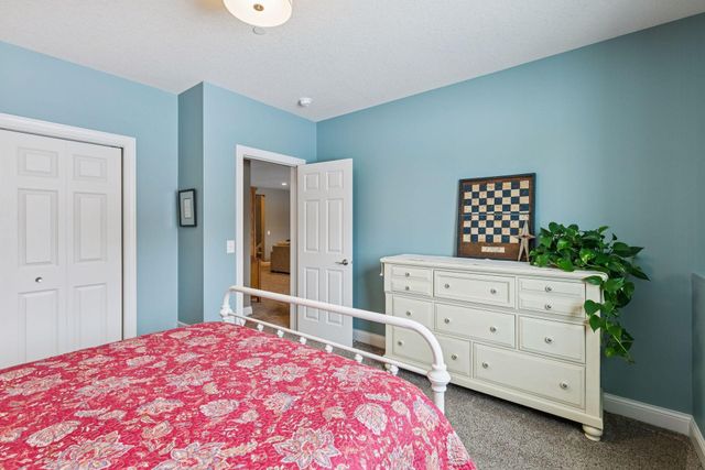 16536 Diamonte Path, Lakeville, MN 55044