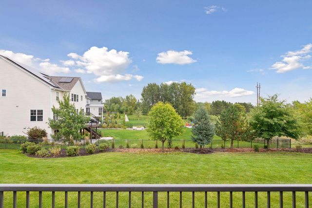 16536 Diamonte Path, Lakeville, MN 55044