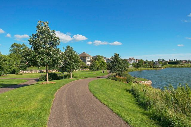 16536 Diamonte Path, Lakeville, MN 55044