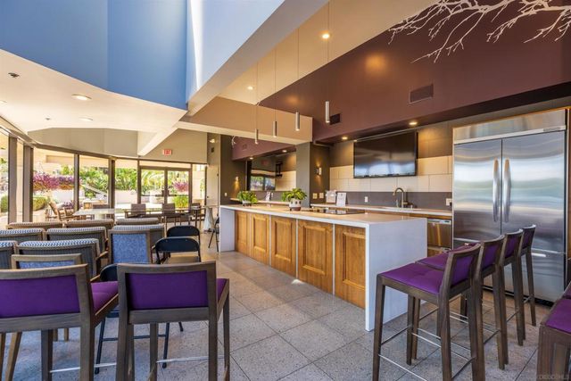 100 Harbor Dr 2405, San Diego, CA 92101