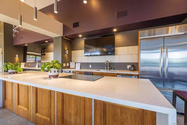 100 Harbor Dr 2405, San Diego, CA 92101