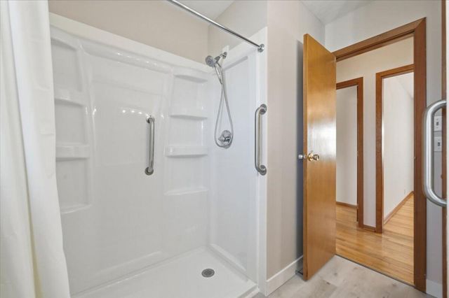 85 WENWOOD Circle, Council Bluffs, IA 51503